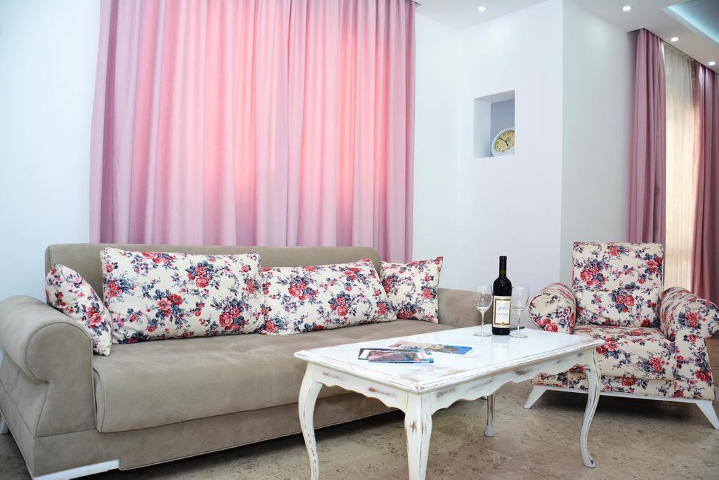 Wukovic Apartments 蒂瓦特 外观 照片