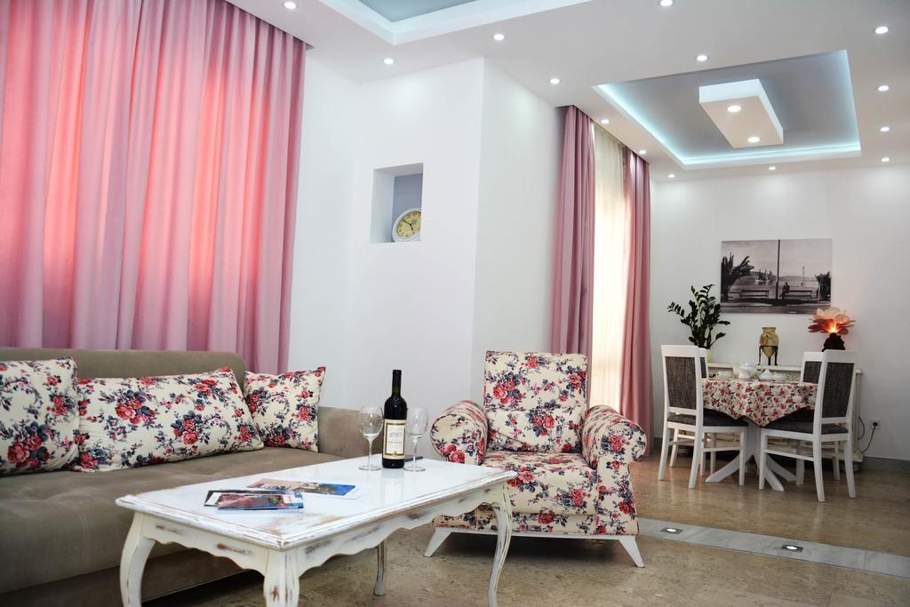 Wukovic Apartments 蒂瓦特 外观 照片