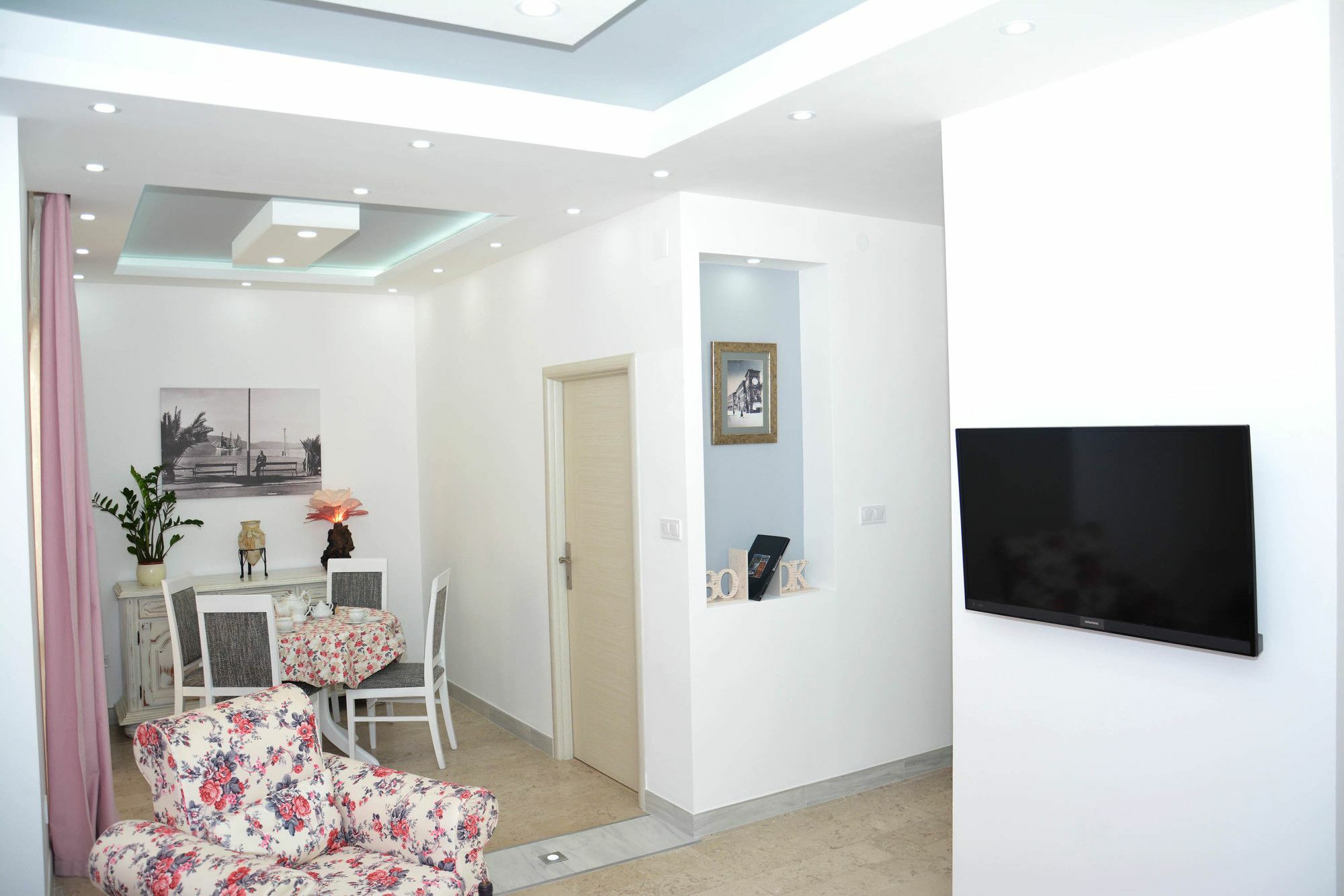 Wukovic Apartments 蒂瓦特 外观 照片