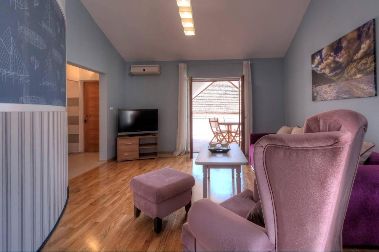 Wukovic Apartments 蒂瓦特 外观 照片