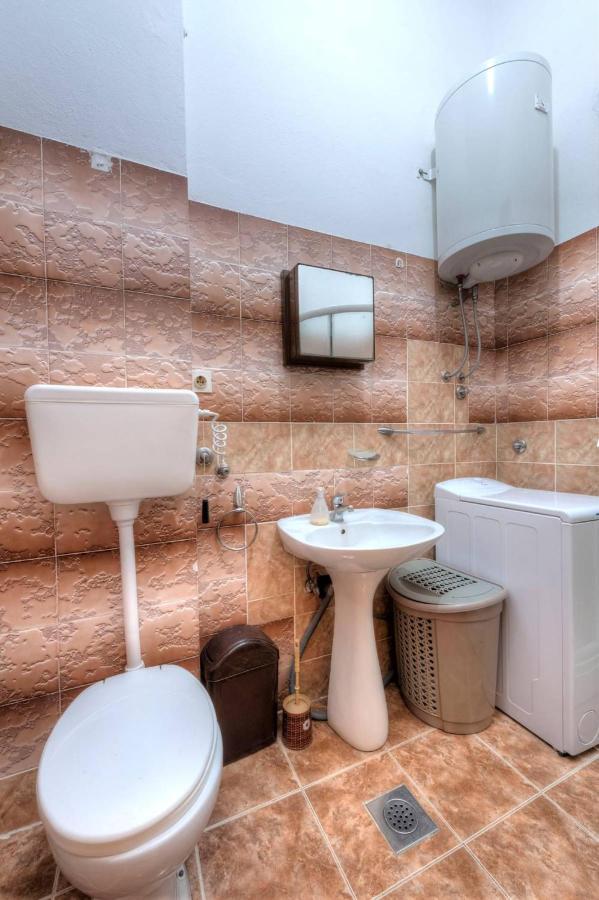 Wukovic Apartments 蒂瓦特 外观 照片